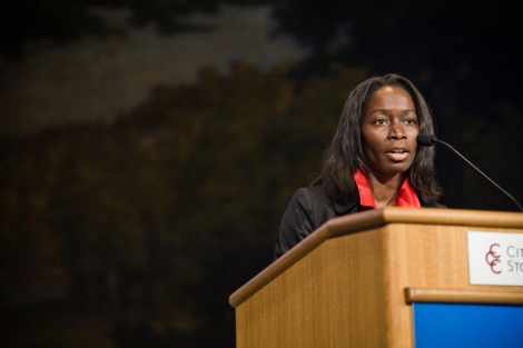 Ministra de la juventud sueca en la Conferencia