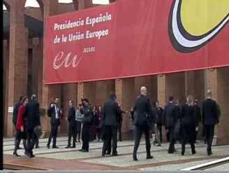 Entrada al palacio de Congresos de Sevilla