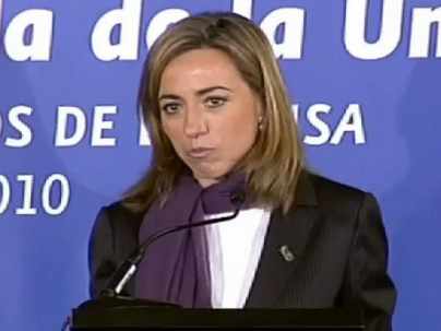 Carme Chacón en rueda de prensa