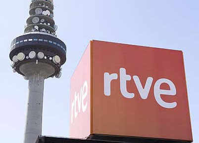 Parte del pirulí y el cubo con el logotipode rtve