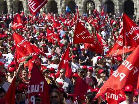 manifestantes en Roma