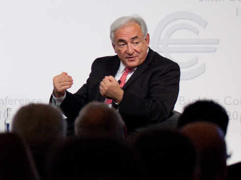 Dominique Strauss-Kahn en la conferencia