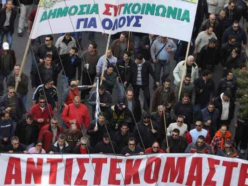 Manifestantes en Atenas