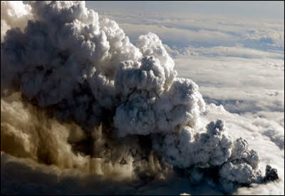 Nube de cenizas provocada por el volcán Grimsvötn