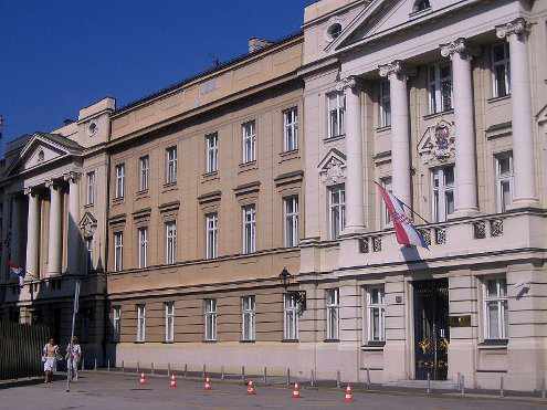 Fachada del parlamento croata